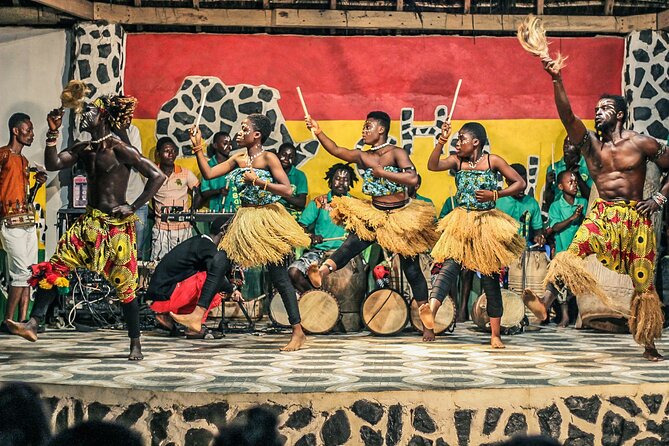 10 Days Ghana Cultural and Heritage Trip - Accra day 2: Nkrumah, Independence Square, Makola Market, and the National Museum