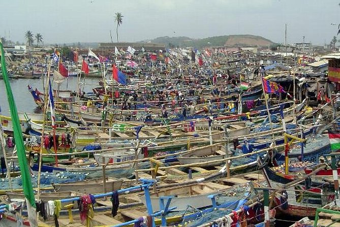 10 Days Trip to Cape Coast and Elmina Castles from Accra - Rolling Toward the Coast: Kejetia Market Area Views and Elmina Lagoon