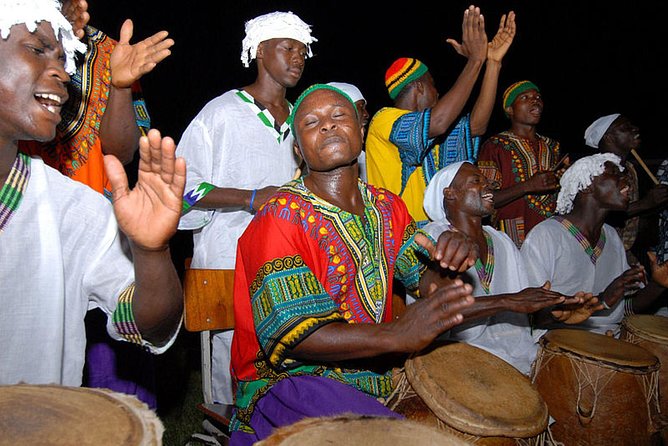 10 Days Trip to Cape Coast and Elmina Castles from Accra - Kakum National Park: Canopy Walkway or a 2 km Forest Walk