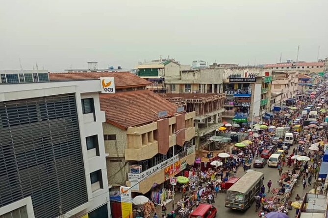 7-Day Private Cultural and Heritage Tour in Ghana - Day 2: Independence Icons, Drumming Lessons, and Oxford Street Nights
