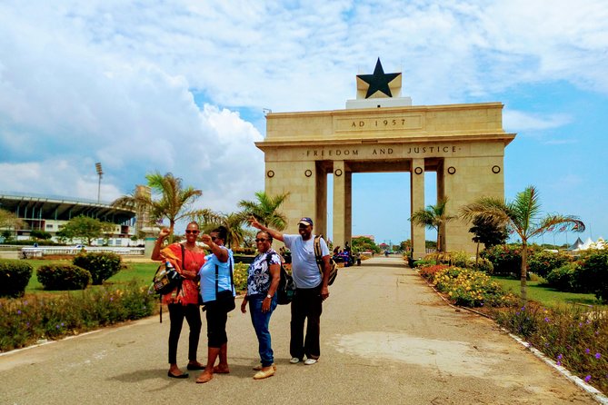 A Day in Accra - Stop 3: Center for National Culture Arts and Craft Market Stop