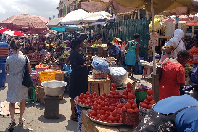 Accra Detailed City Tour - Makola Market: the busy, joyful Accra you can actually talk to
