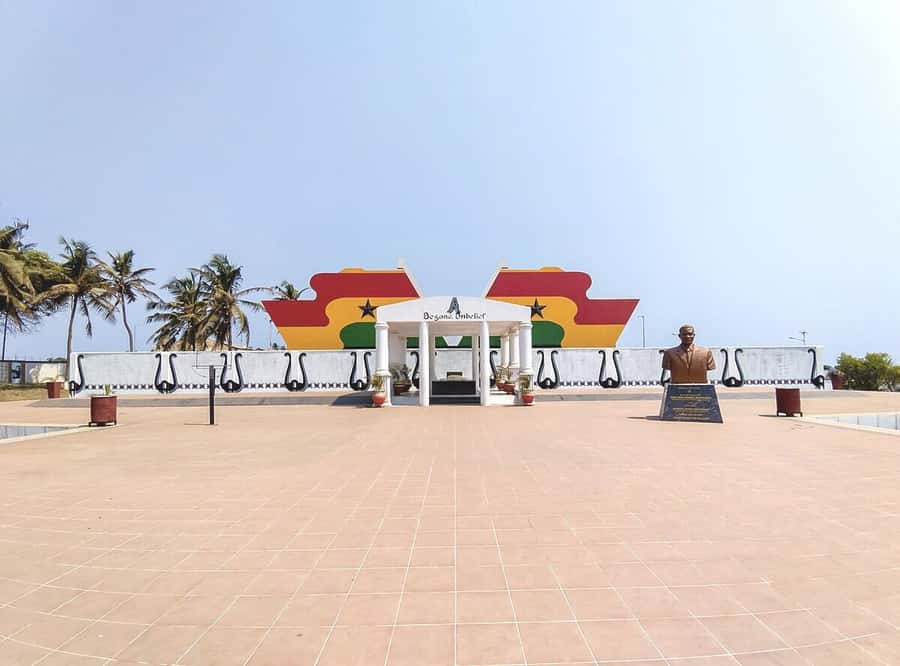 ACCRA GUIDED CITY TOUR, GHANA - Price and Value at $130 Per Person