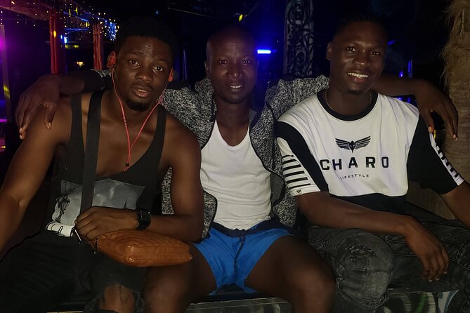Accra Nightlife with Afrobeat Music and Dance - Republic Bar & Grill karaoke Tuesdays at 8 pm