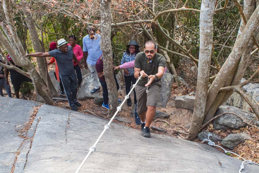 Accra: Shai Hills, Caves & Boat Full-Day Eco-Friendly Tour - Volta Lake Cruise and the Hydroelectric Plant, What You’ll See From the Water