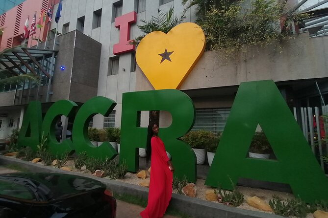 Accra Slave Castle and City Private Tour with Pick up - The fantasy casket stop: craft, symbolism, and quick creativity
