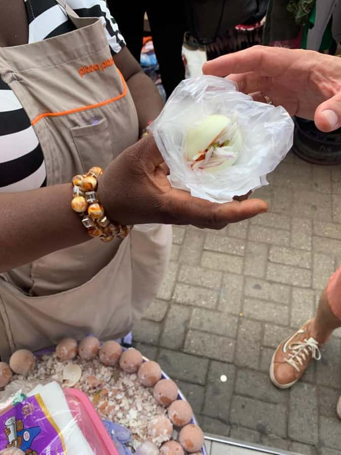 Accra Street Food Tour: Osu Night Market Tour Experience - Osu at night: why this street food format works