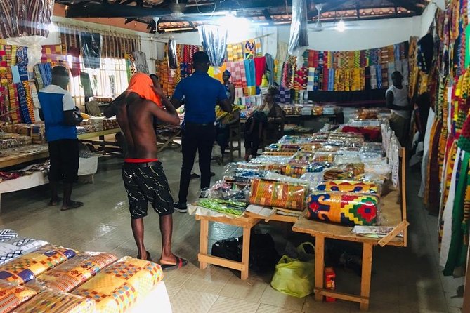 Bonwire Namimg Ceremony and Kente Tourist Center - Tips for making your naming day feel respectful and easy
