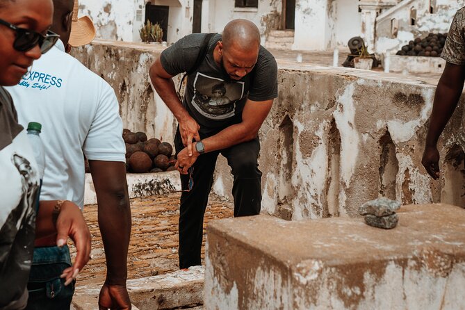 Cape Coast Castle, Assin Manso Slave River & Kakum Day Tour. - Cape Coast Castle Guided Visit: How the Two Hours Works in Real Life