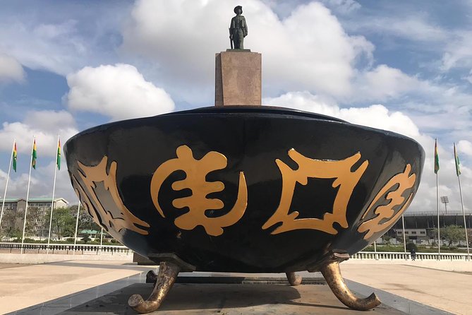 Easytourgh (Accra Tour) - Kwame Nkrumah Memorial Park: Museum Time Without the Guesswork