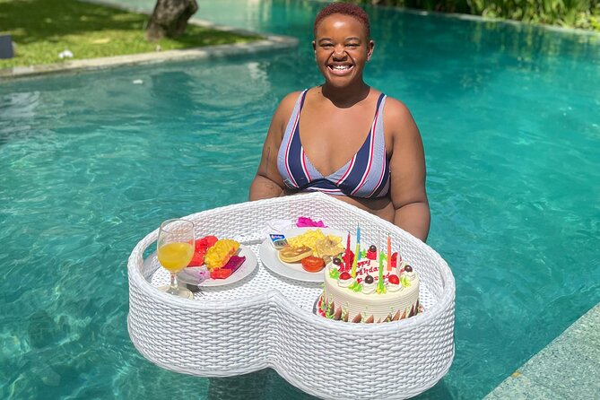 Floating Brunch Pool Experience - Value for $150: What You Are Actually Paying For