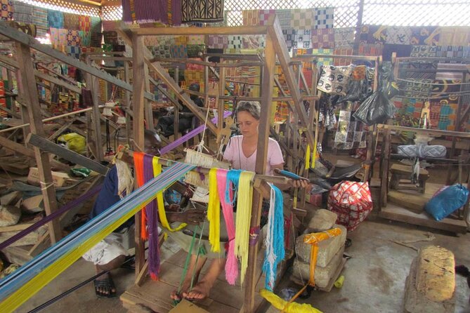 Full-Day Tour to Ashanti Region, Kumasi and Ghanaian History - Kejetia Market: the big West Africa market, minus the guessing game