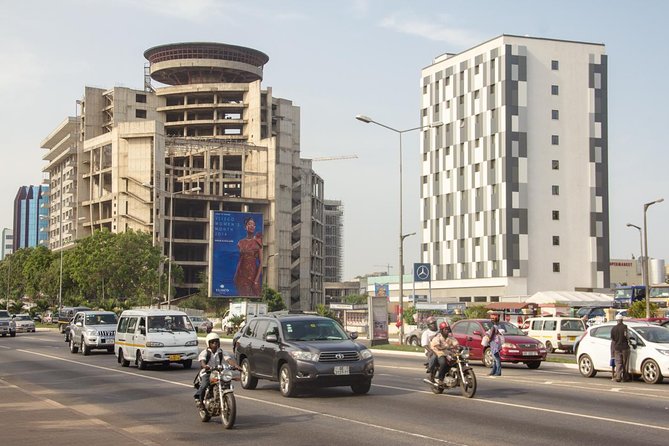 Half Day Accra City Sightseeing Tour With Guide - What the guide adds, and why it affects your whole day