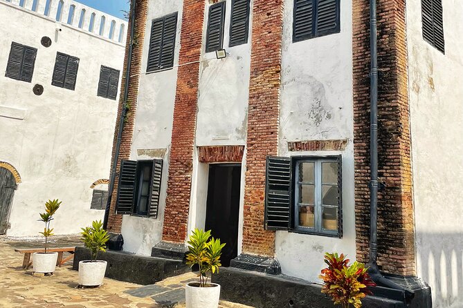 Historical tour in Cape Coast Ghana - What the past visitors loved most, and how to use that