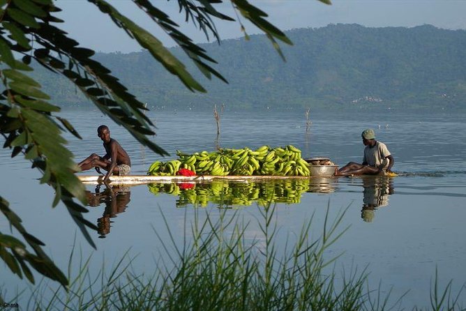 Lake Bosomtwe Boat Cruisely and Kumasi City Tours - Price and Logistics: Is $185 Good Value for This Long Day?