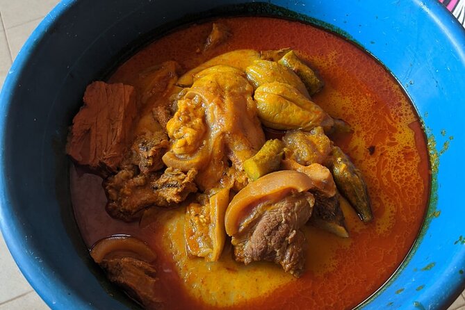 Local Ghanaian Cooking Class in Accra to help support wellness community center - Lunch and Spirit of the Meal: Eating What You Helped Make