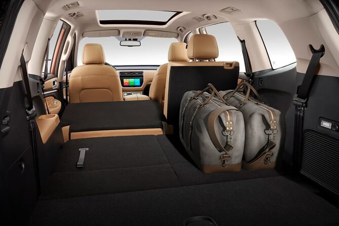 Private Airport Transfer to from ACC Kotoka by Business Car - Key highlights before you book